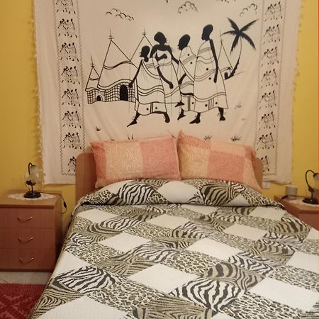 Casa Tildepino Davanti Al Fiume Temo Locazione Turistica Bosa Εξωτερικό φωτογραφία
